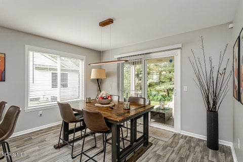 Tiny photo for 552 Crystal Lake Drive, Holland, OH 43528 (MLS # 10013998)