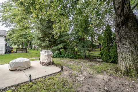 Tiny photo for 552 Crystal Lake Drive, Holland, OH 43528 (MLS # 10013998)