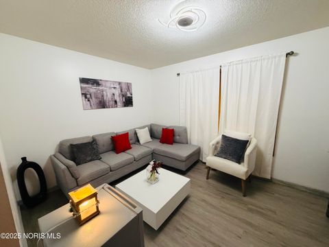 Tiny photo for 829 Greenbriar Avenue, Paulding, OH 45879 (MLS # 10002207)