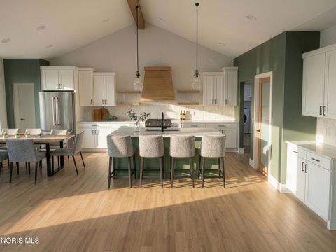 Tiny photo for 7918 Trestle Bend Road, Monclova, OH 43542 (MLS # 10005580)