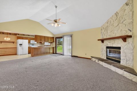 Tiny photo for 1219 Oaktree Court, Oregon, OH 43616 (MLS # 10006775)