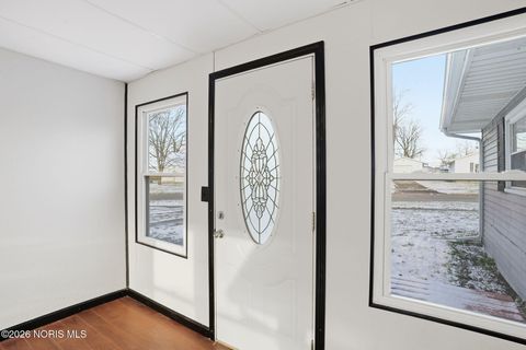 Tiny photo for 1142 Concord Court, Findlay, OH 45840 (MLS # 10002982)