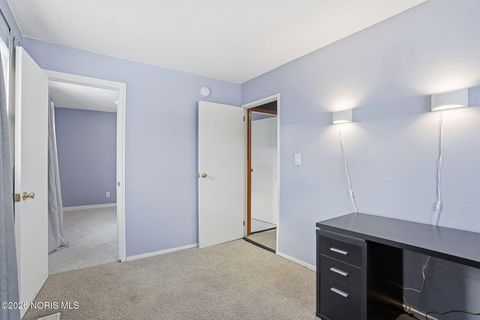 Tiny photo for 1142 Concord Court, Findlay, OH 45840 (MLS # 10002982)