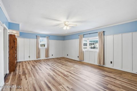 Tiny photo for 1142 Concord Court, Findlay, OH 45840 (MLS # 10002982)