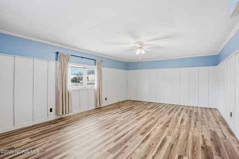 Tiny photo for 1142 Concord Court, Findlay, OH 45840 (MLS # 10002982)