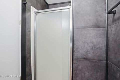 Tiny photo for 1142 Concord Court, Findlay, OH 45840 (MLS # 10002982)