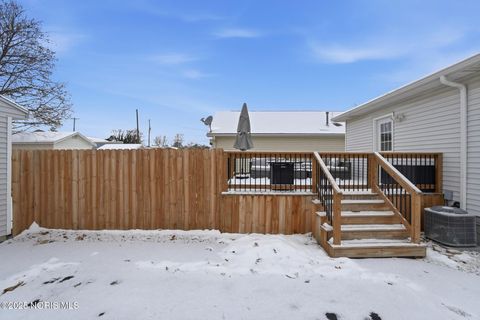 Tiny photo for 432 Carnahan Avenue, Findlay, OH 45840 (MLS # 10002248)