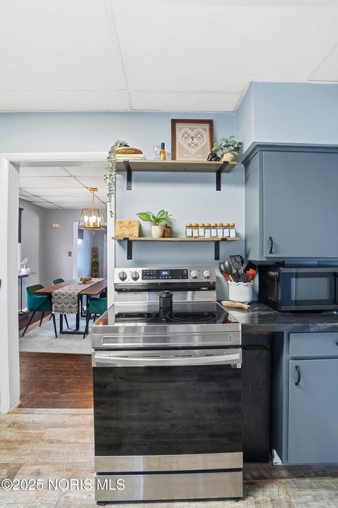 Tiny photo for 432 Carnahan Avenue, Findlay, OH 45840 (MLS # 10002248)