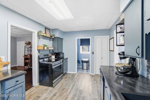 Tiny photo for 432 Carnahan Avenue, Findlay, OH 45840 (MLS # 10002248)