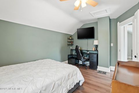 Tiny photo for 432 Carnahan Avenue, Findlay, OH 45840 (MLS # 10002248)