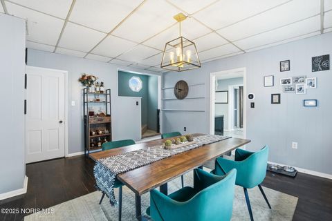 Tiny photo for 432 Carnahan Avenue, Findlay, OH 45840 (MLS # 10002248)