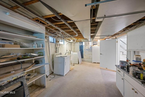 Tiny photo for 2360 Cheltenham Road, Toledo, OH 43606 (MLS # 10009927)