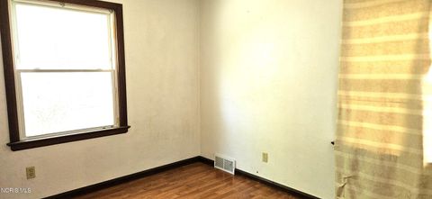Tiny photo for 5608 Pawnee Road, Toledo, OH 43613 (MLS # 10007619)