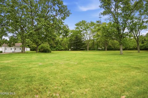 Tiny photo for 530 N Crissey Road, Holland, OH 43528 (MLS # 10008294)