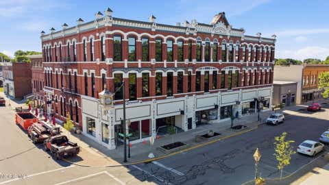 Photo of 208 S Main Street #7, Fostoria, OH 44830 (MLS # 10009365)