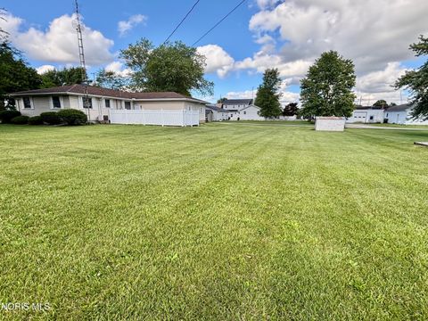 Tiny photo for 202 Cincinnati Street, Blakeslee, OH 43505 (MLS # 10009566)