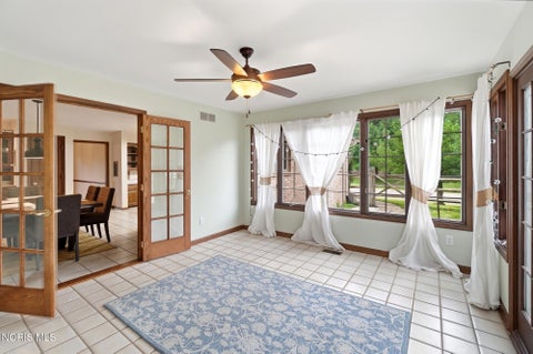 Tiny photo for 820 Bitterbrush Lane, Findlay, OH 45840 (MLS # 10012114)