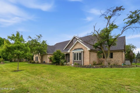 Tiny photo for 820 Bitterbrush Lane, Findlay, OH 45840 (MLS # 10012114)