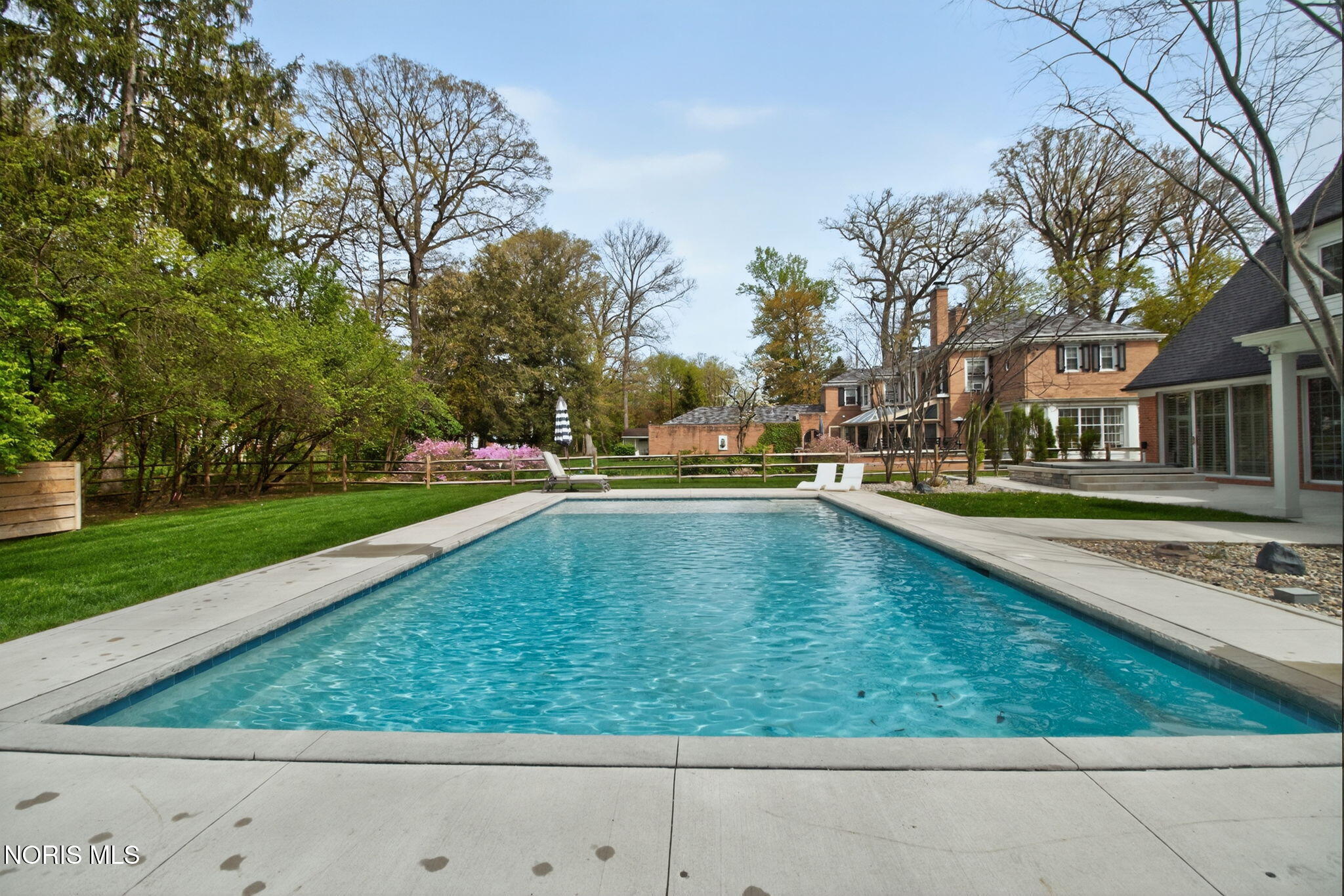 Ottawa Hills, Ohio, 43615, United States, 5 Bedrooms Bedrooms, ,7 BathroomsBathrooms,Residential,Active,2052083