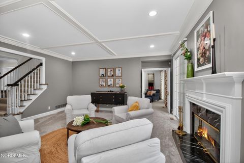 Tiny photo for 2709 Westchester Road, Ottawa Hills, OH 43615 (MLS # 10007158)