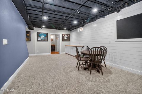 Tiny photo for 2709 Westchester Road, Ottawa Hills, OH 43615 (MLS # 10007158)
