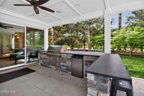 Tiny photo for 2709 Westchester Road, Ottawa Hills, OH 43615 (MLS # 10007158)