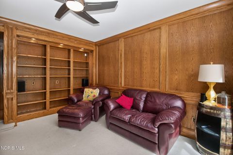 Tiny photo for 2709 Westchester Road, Ottawa Hills, OH 43615 (MLS # 10007158)