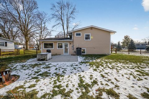 Tiny photo for 6025 Gillingham Drive, Sylvania, OH 43560 (MLS # 10002452)