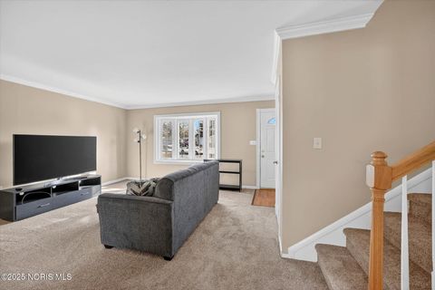 Tiny photo for 6025 Gillingham Drive, Sylvania, OH 43560 (MLS # 10002452)