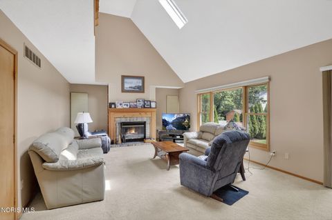 Tiny photo for 6838 Oakshade Road, Sylvania, OH 43560 (MLS # 10008407)