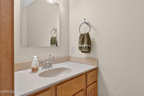 Tiny photo for 6838 Oakshade Road, Sylvania, OH 43560 (MLS # 10008407)