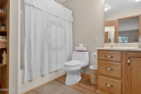 Tiny photo for 6838 Oakshade Road, Sylvania, OH 43560 (MLS # 10008407)