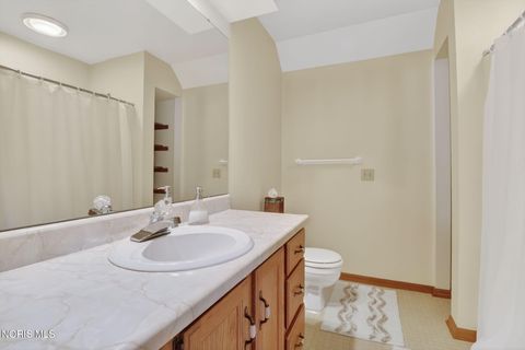 Tiny photo for 6838 Oakshade Road, Sylvania, OH 43560 (MLS # 10008407)