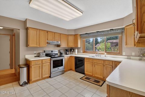 Tiny photo for 6838 Oakshade Road, Sylvania, OH 43560 (MLS # 10008407)