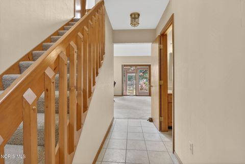 Tiny photo for 6838 Oakshade Road, Sylvania, OH 43560 (MLS # 10008407)