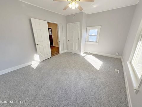 Tiny photo for 518 S Grove Street, Bowling Green, OH 43402 (MLS # 10000236)