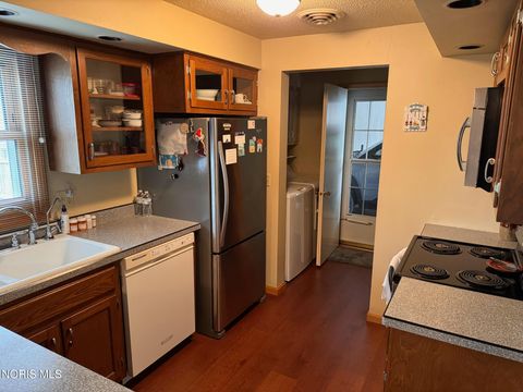 Tiny photo for 1114 Bavarian Lane, Bryan, OH 43506 (MLS # 10007144)