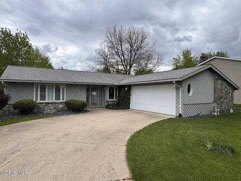 Photo of 1114 Bavarian Lane, Bryan, OH 43506 (MLS # 10007144)