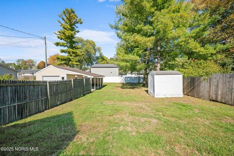 Tiny photo for 407 E Garfield Avenue, Swanton, OH 43558 (MLS # 10000360)
