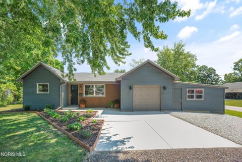 Photo of 120 Edgewood Avenue, Delta, OH 43515 (MLS # 10011482)