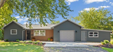 Photo of 120 Edgewood Avenue, Delta, OH 43515 (MLS # 10011482)