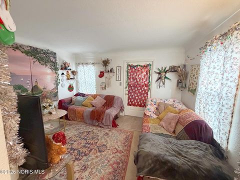 Tiny photo for 533 W Northgate Parkway, Toledo, OH 43612 (MLS # 10002715)