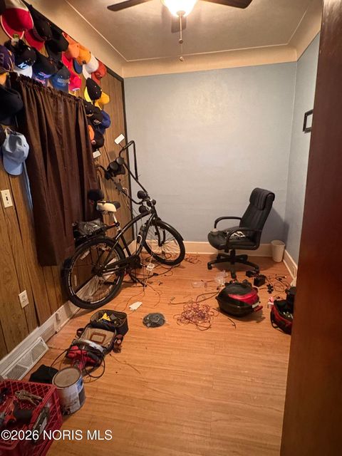 Tiny photo for 313 Mettler Street, Toledo, OH 43608 (MLS # 10003040)