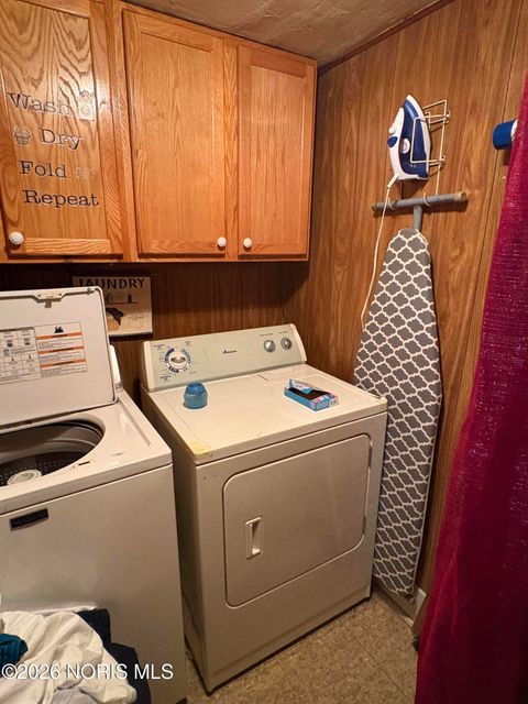 Tiny photo for 313 Mettler Street, Toledo, OH 43608 (MLS # 10003040)