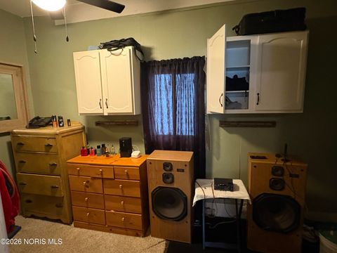 Tiny photo for 313 Mettler Street, Toledo, OH 43608 (MLS # 10003040)