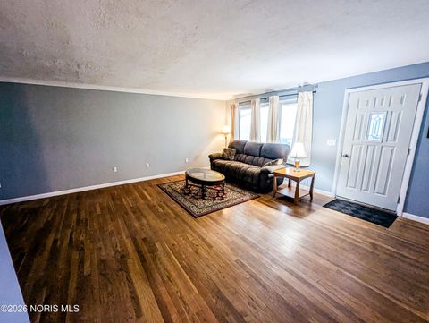 Tiny photo for 429 Burnham Drive, Fostoria, OH 44830 (MLS # 10003240)