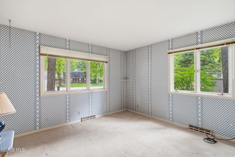 Tiny photo for 615 Sutton Place, Findlay, OH 45840 (MLS # 10013877)