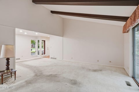 Tiny photo for 615 Sutton Place, Findlay, OH 45840 (MLS # 10013877)