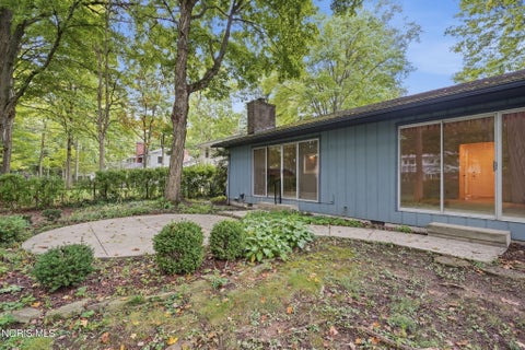 Tiny photo for 615 Sutton Place, Findlay, OH 45840 (MLS # 10013877)