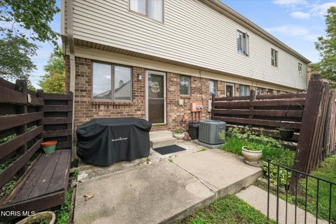 Tiny photo for 1315 Applegate Street #20, Waterville, OH 43566 (MLS # 10013743)